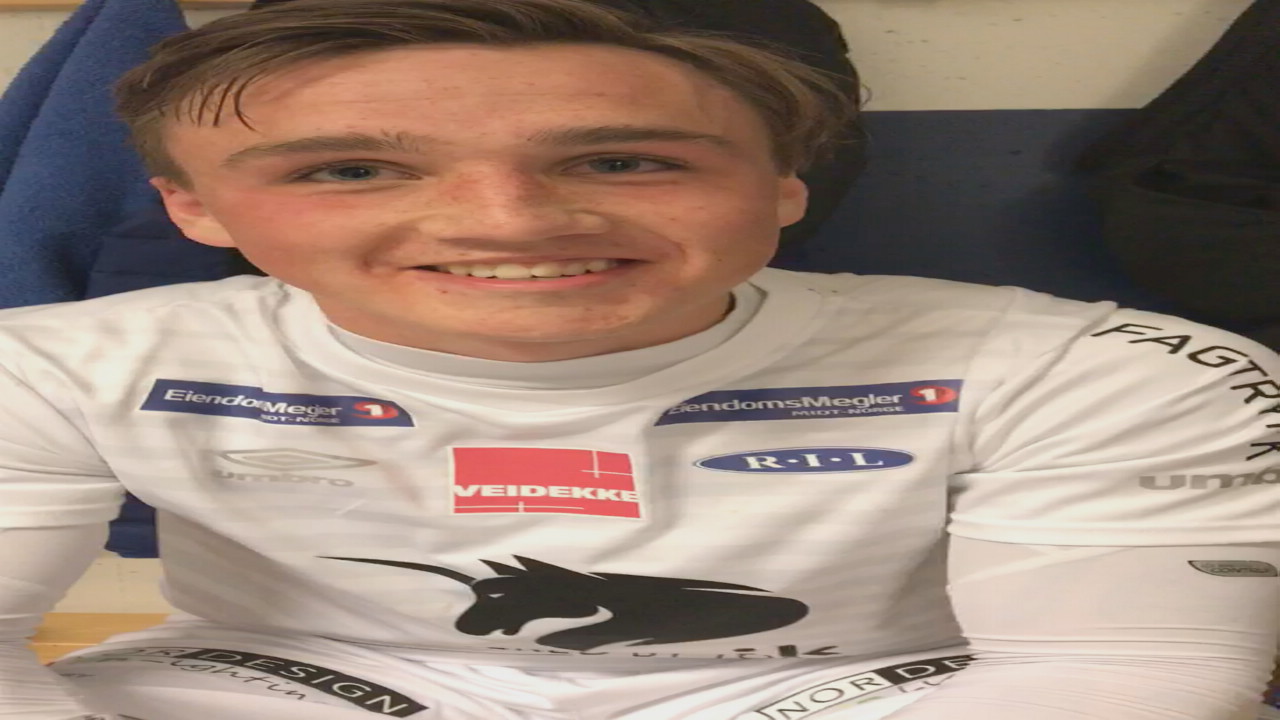 F0DD61A1-CF2F-458D-AA35-A639EAA2F0A3.mov